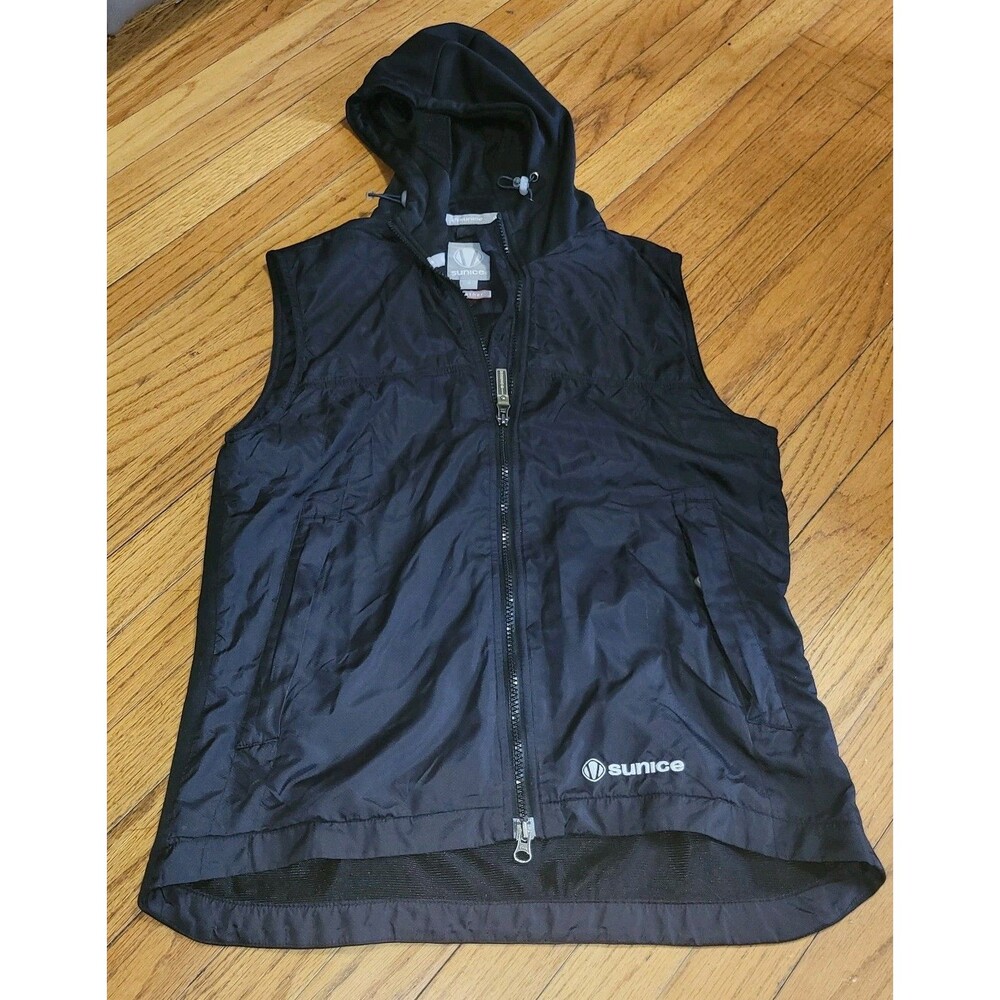 Sunice Size Small Hooded VEST WEATHER PERFORMANCE SMALL GOLF OUTDOOR HIKE Womans